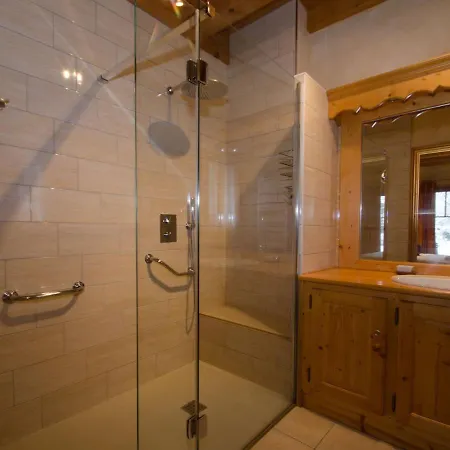 Domek alpejski Spacious Chalet That Will Delight Large Families *