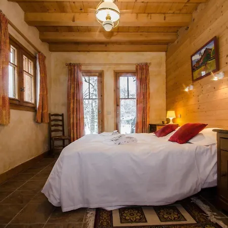 Spacious Chalet That Will Delight Large Families Шале *